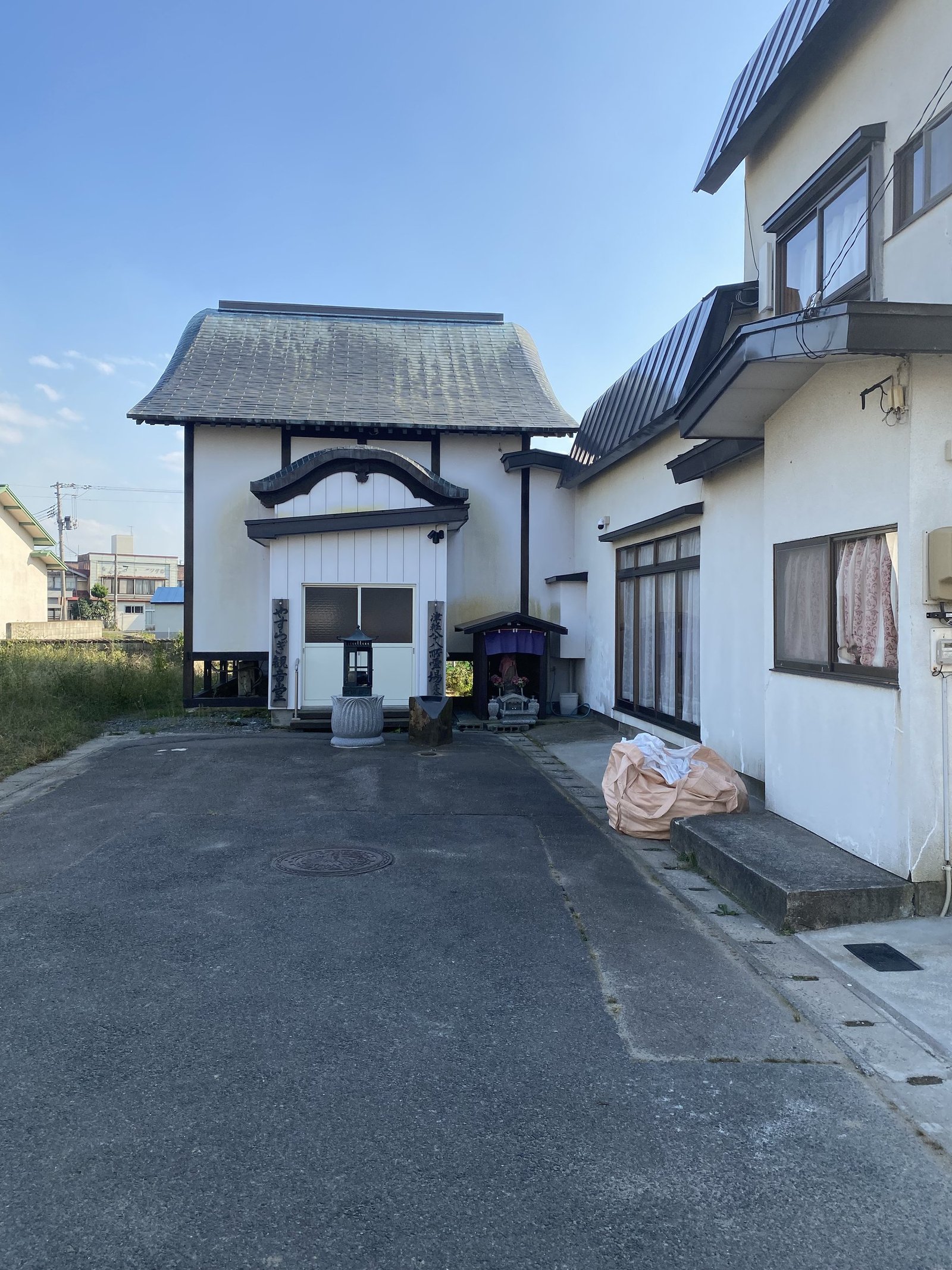 寺院周辺の様子2